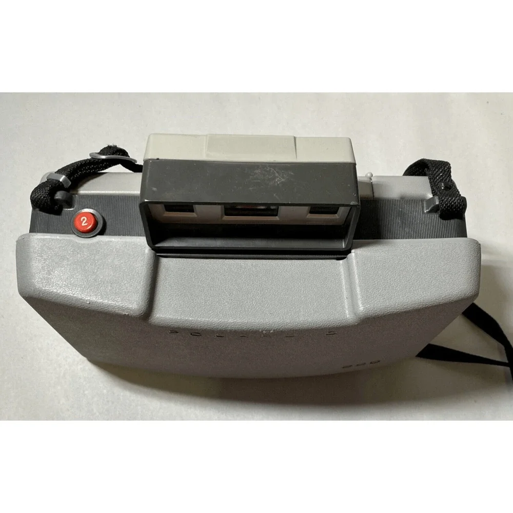 Vintage Polaroid Land Camera Automatic 220 With Strap Manual Hardcover Untested